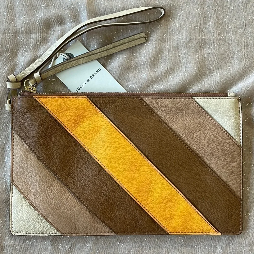 Brand New Lucky Brand Genuine Leather Pale Ecru Multi Yellow Zippered Wristlet